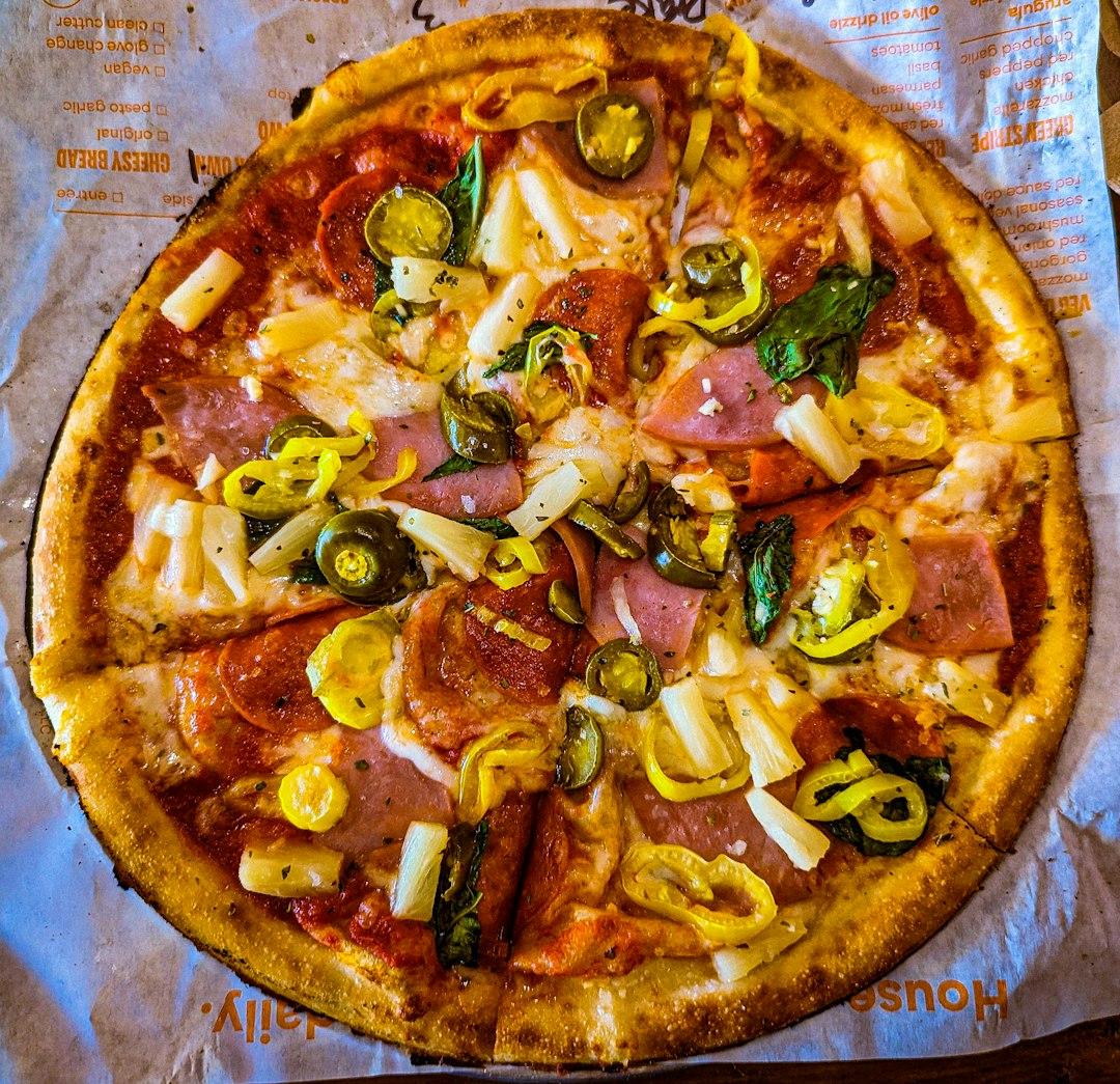 Deluxe Supreme Pizza